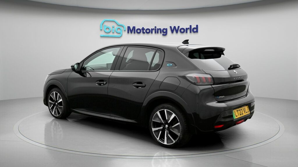 Peugeot e-208 Gt Premium LT22VLJ Black #5