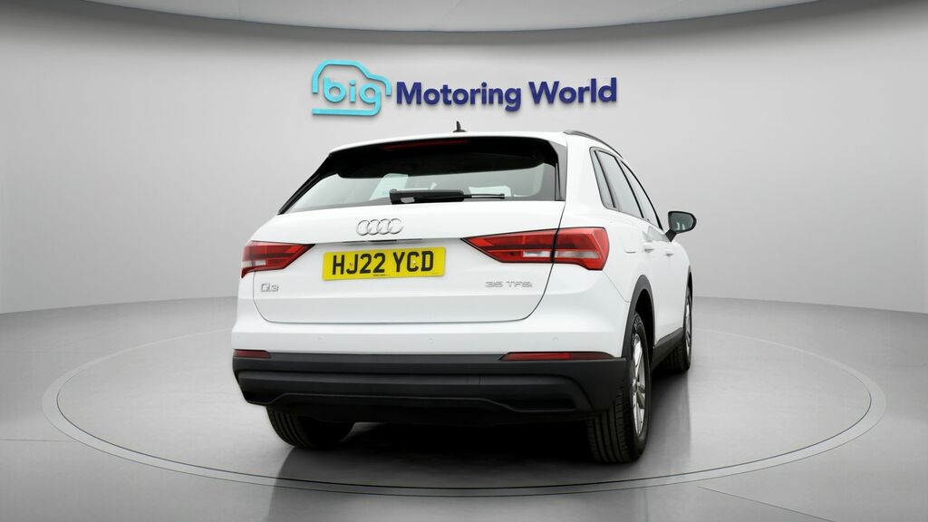 Audi Q3 Technik White #6