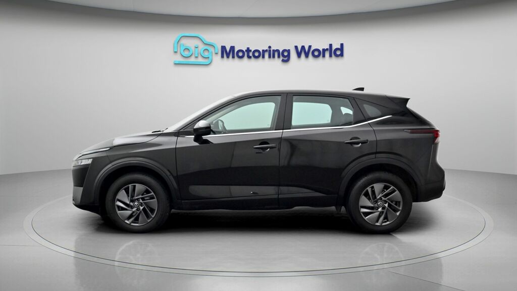 Nissan Qashqai Acenta Premium DN22AVW Black #4