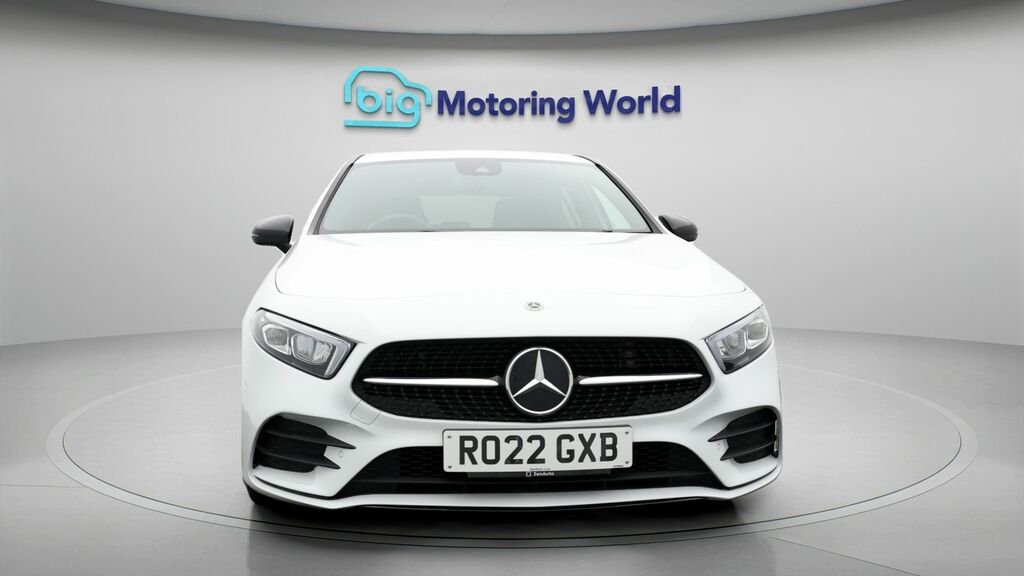 Mercedes-Benz A Class Amg Line Edition RO22GXB White #2