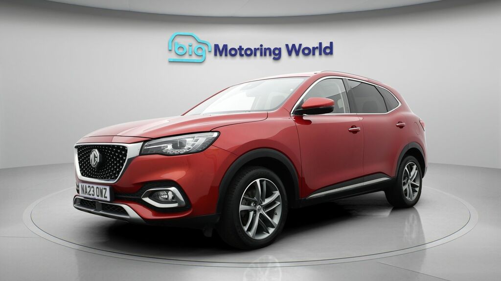 MG HS Exclusive NA23OWZ Red #3