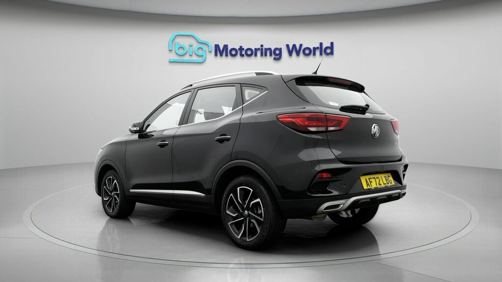 MG ZS Exclusive Black #5
