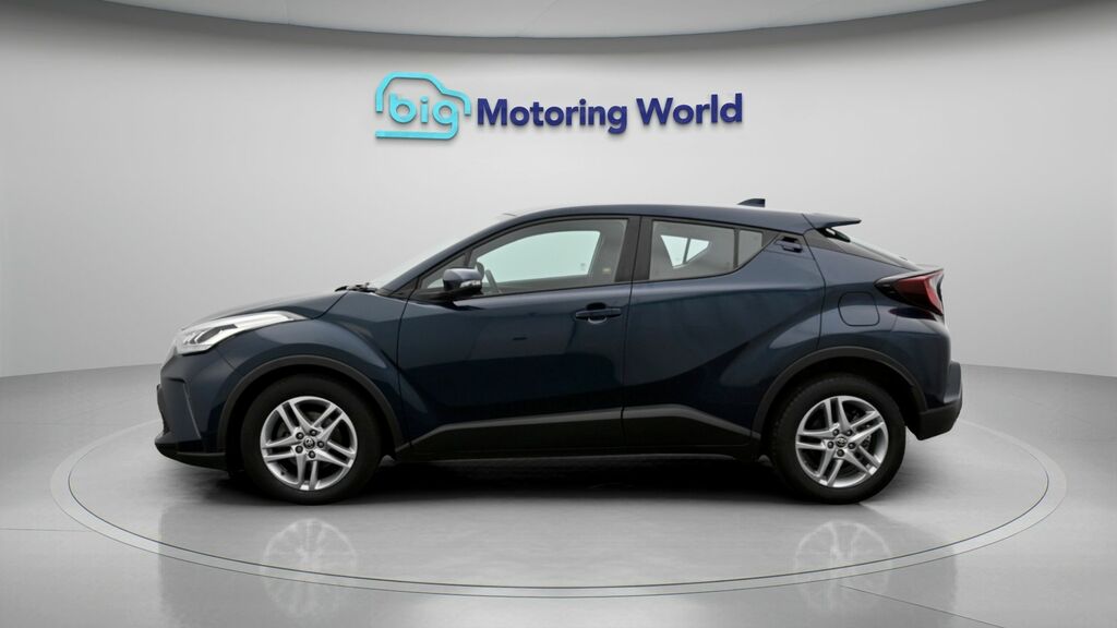 Toyota C-Hr Icon FV23CYU Blue #4