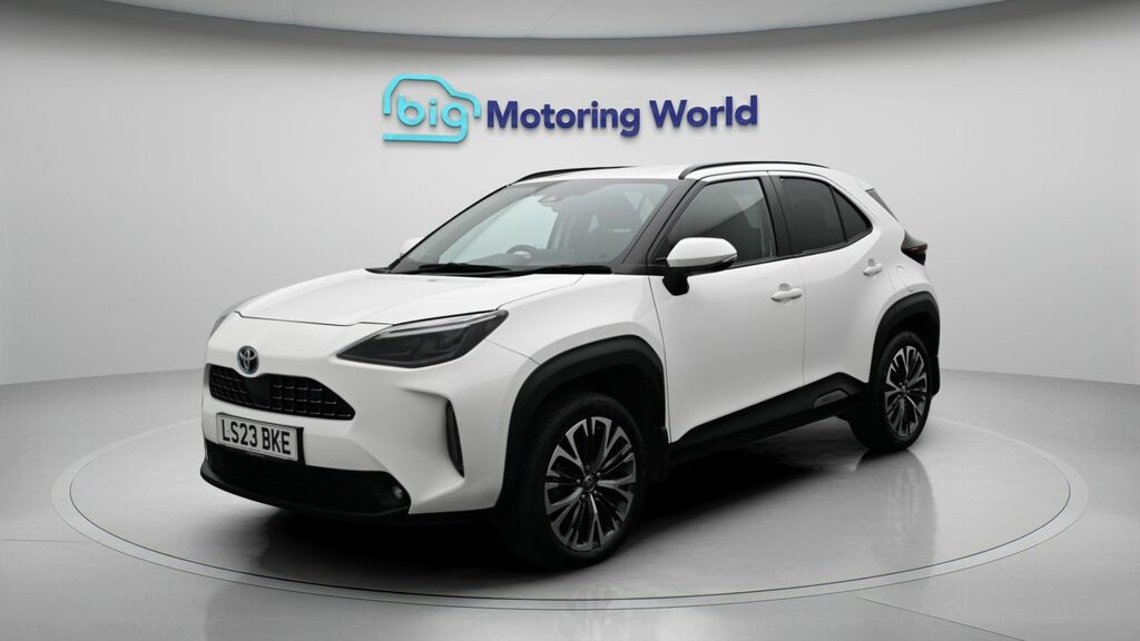 Toyota Yaris Cross Excel LS23BKE White #3