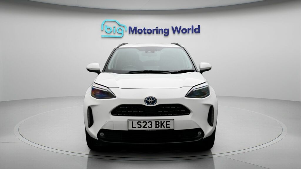Toyota Yaris Cross Excel LS23BKE White #2