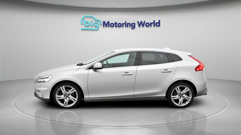 Volvo V40 R-design Edition EJ19VHM Silver #4