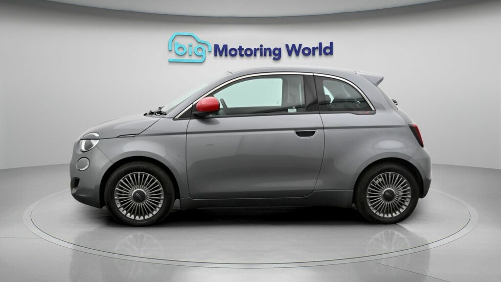 Fiat 500E Red Grey #4