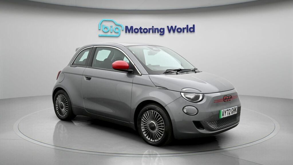 Fiat 500E Red Grey