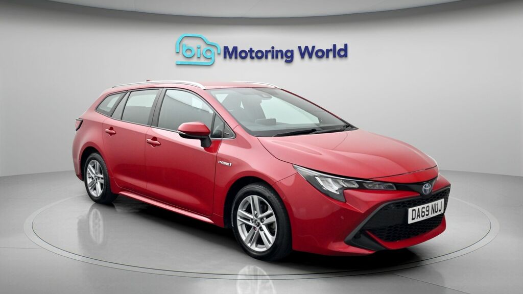 Toyota Corolla Icon Tech Red