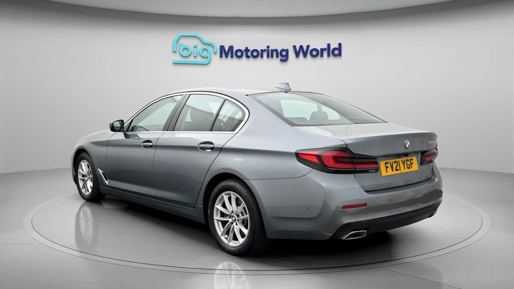 BMW 5 Series Se FV21YGF Blue #5