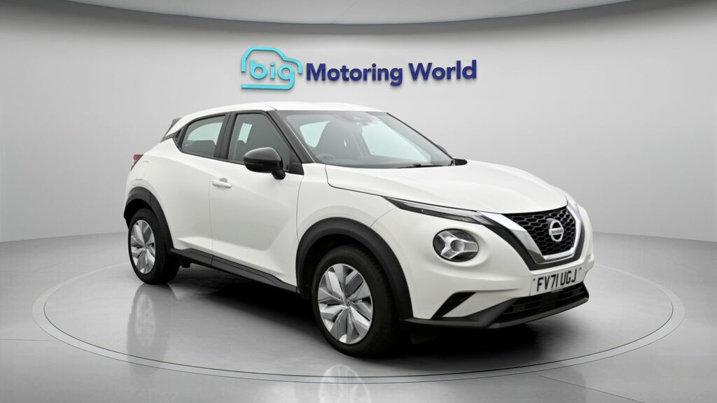Nissan Juke Acenta White