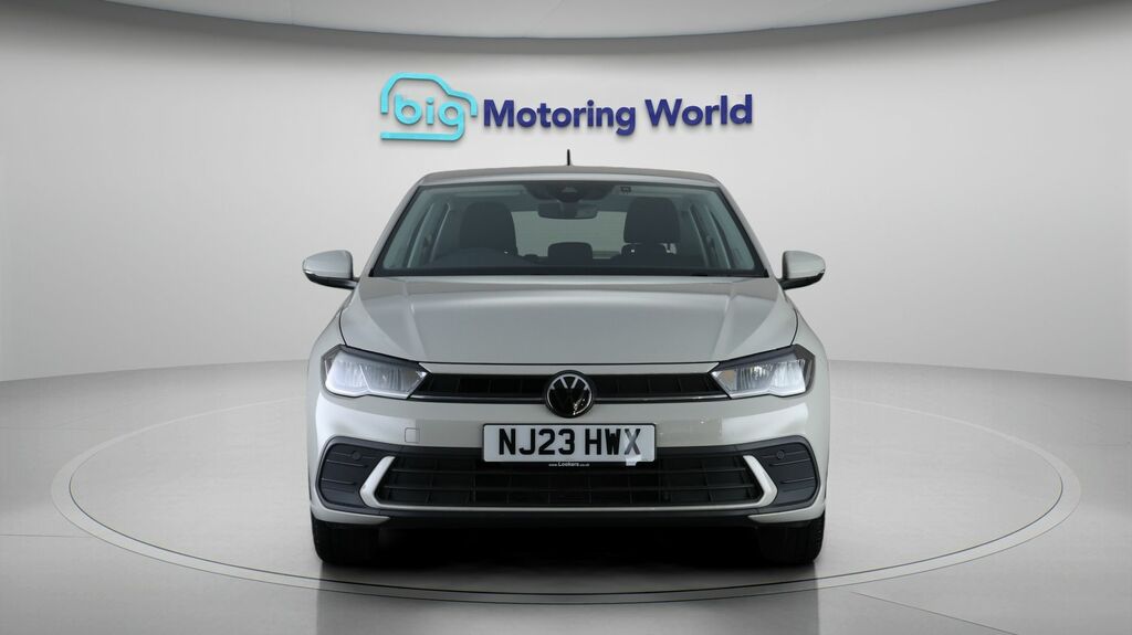 Volkswagen Polo Life NJ23HWX Grey #2