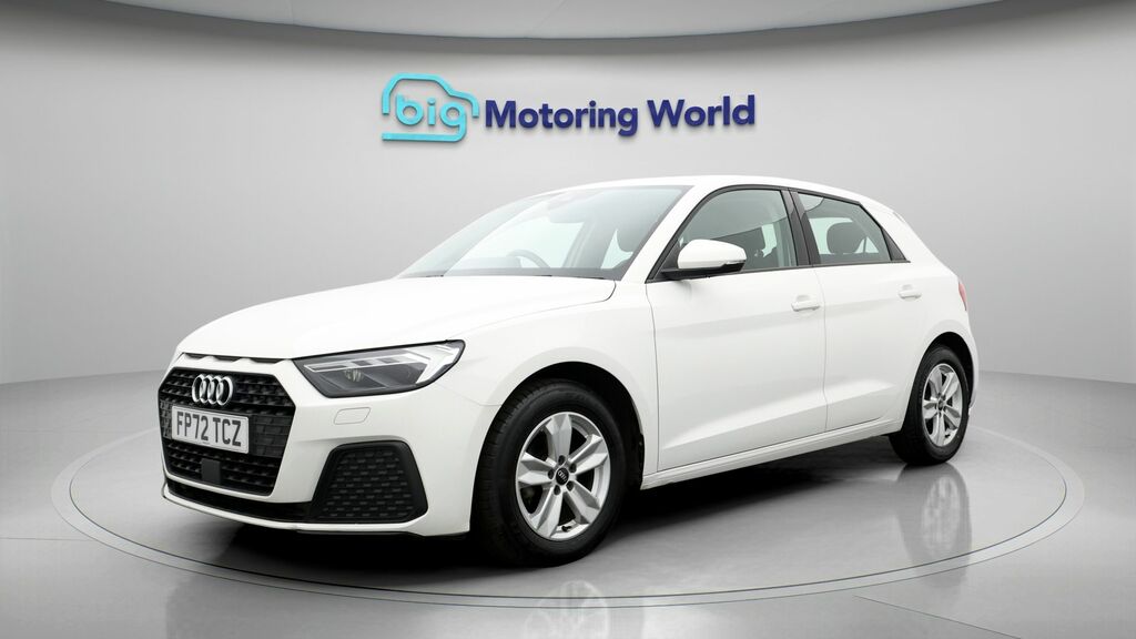 Audi A1 Technik White #3