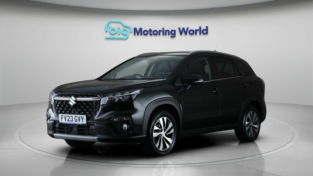 Suzuki S Cross Ultra Black #3