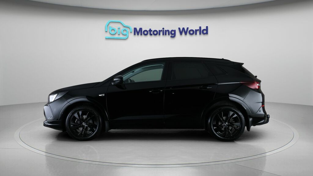 Vauxhall Grandland Gs Black #4