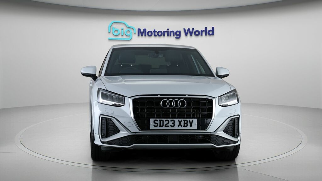 Audi Q2 S Line SD23XBV White #2