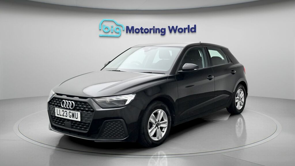 Audi A1 Technik Black #3