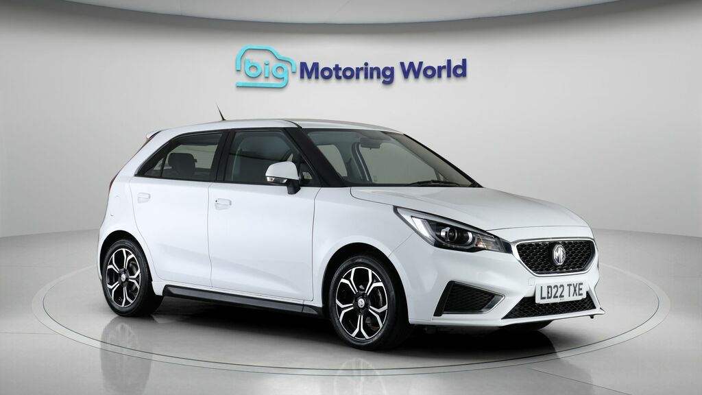 MG MG3 Exclusive Nav White