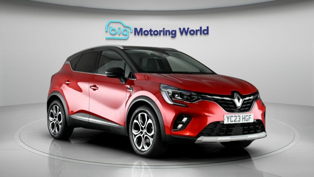 Renault Captur Techno Black