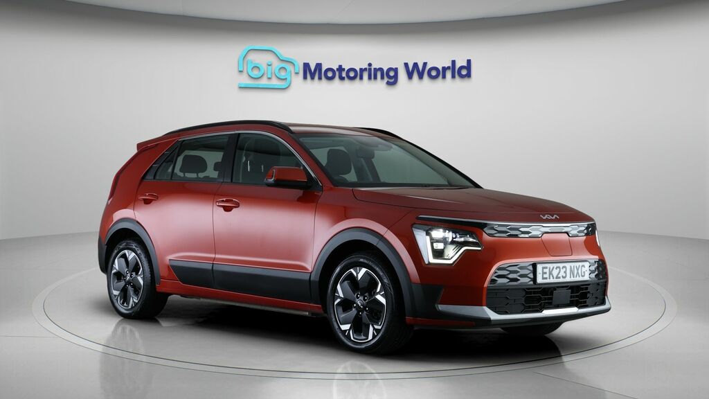 Kia Niro 2 Orange