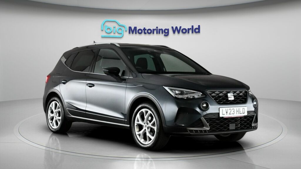 Seat Arona Fr Grey