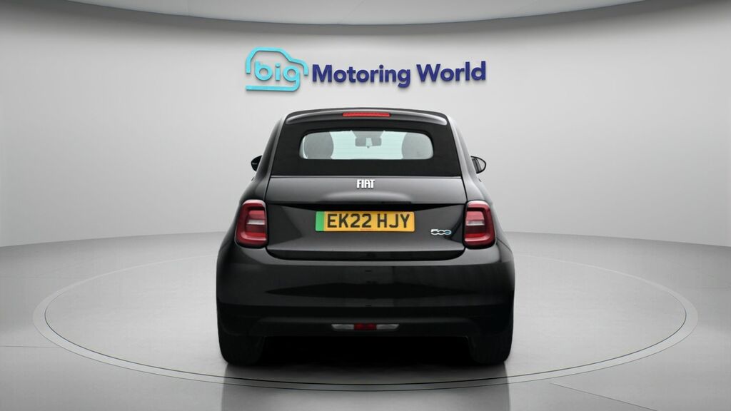 Fiat 500E C Icon Black #6