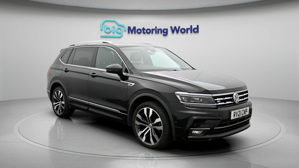 Volkswagen Tiguan Allspace R-line Tech Black