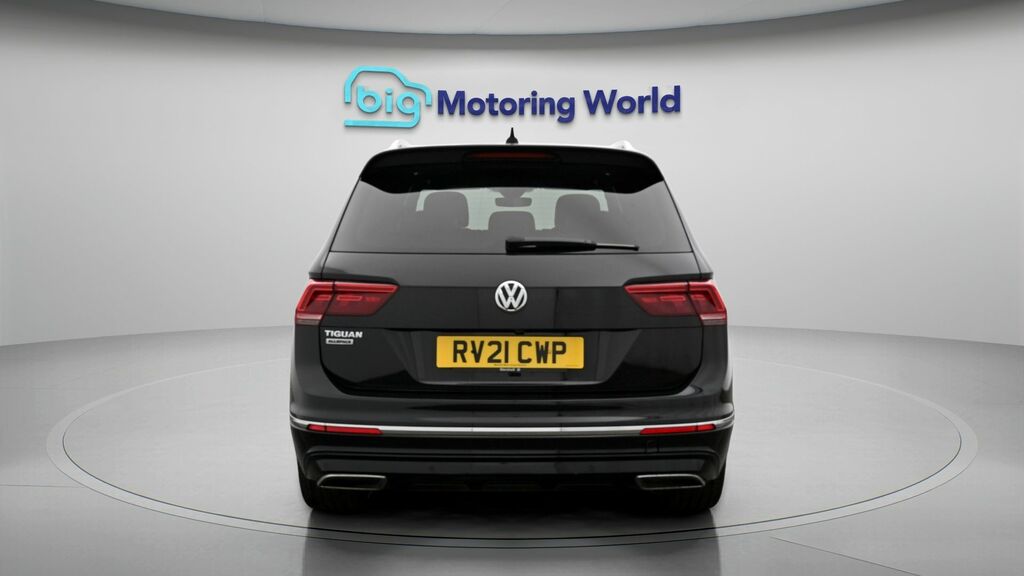 Volkswagen Tiguan Allspace R-line Tech RV21CWP Black #6