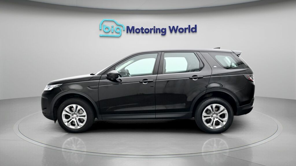 Land Rover Discovery Sport S Black #4