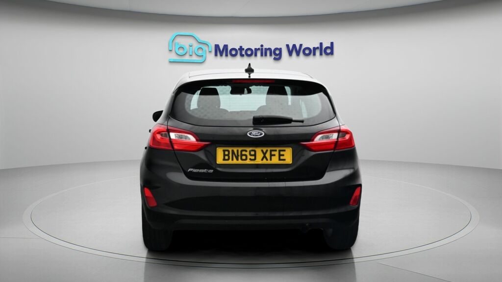 Ford Fiesta Zetec Black #6