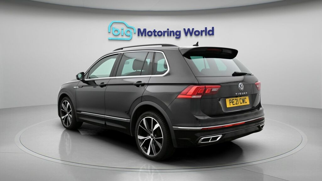 Volkswagen Tiguan R-line PE21CWC Black #5