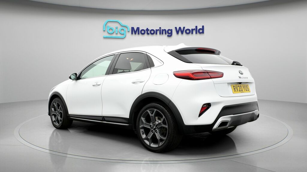 Kia Xceed 3 White #5