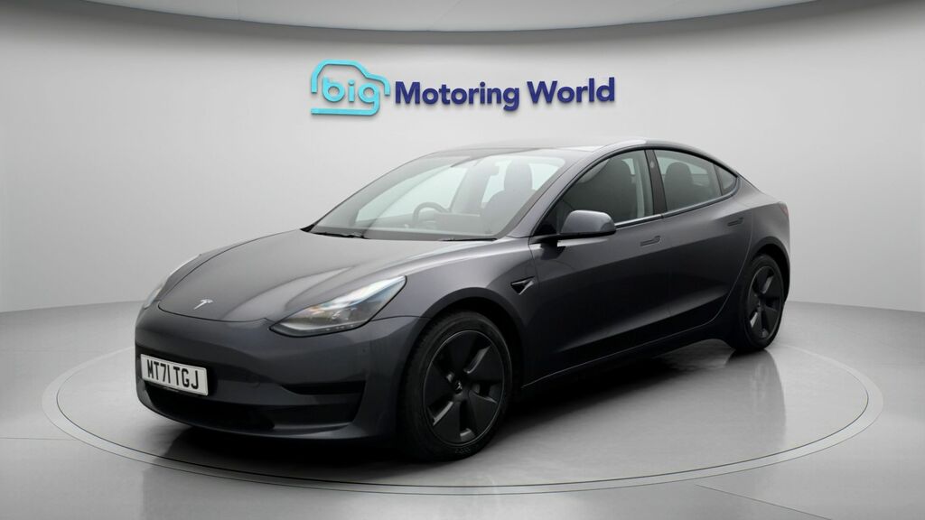 Tesla Model 3 Standard Range Plus MT71TGJ Grey #3