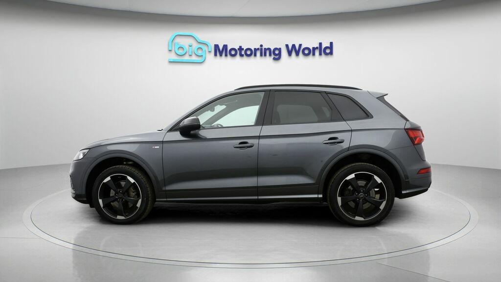 Audi Q5 Black Edition FL20AEA Grey #4