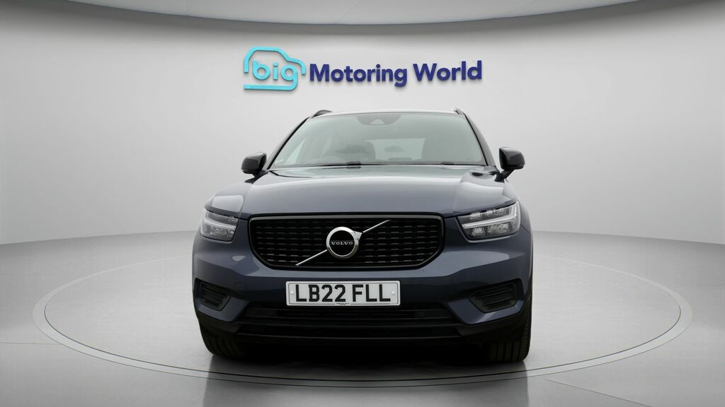 Volvo XC40 R-design LB22FLL Blue #2