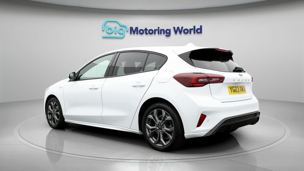 Ford Focus St-line YG23XKA White #5