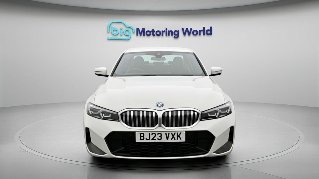 BMW 3 Series M Sport BJ23VXK White #2