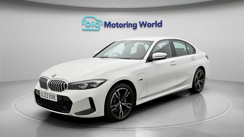 BMW 3 Series M Sport BJ23VXK White #3