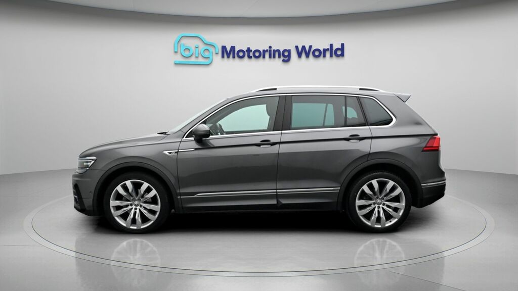 Volkswagen Tiguan R-line Tech Grey #4