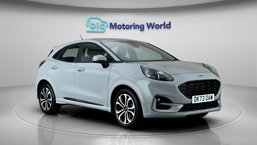 Ford Puma St-line Grey