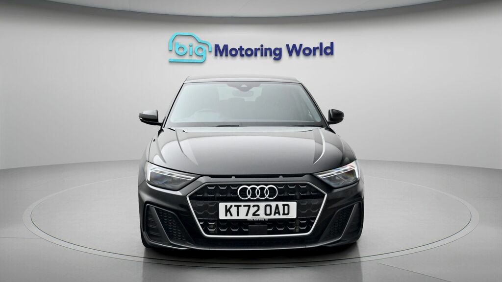 Audi A1 S Line KT72OAD Black #2