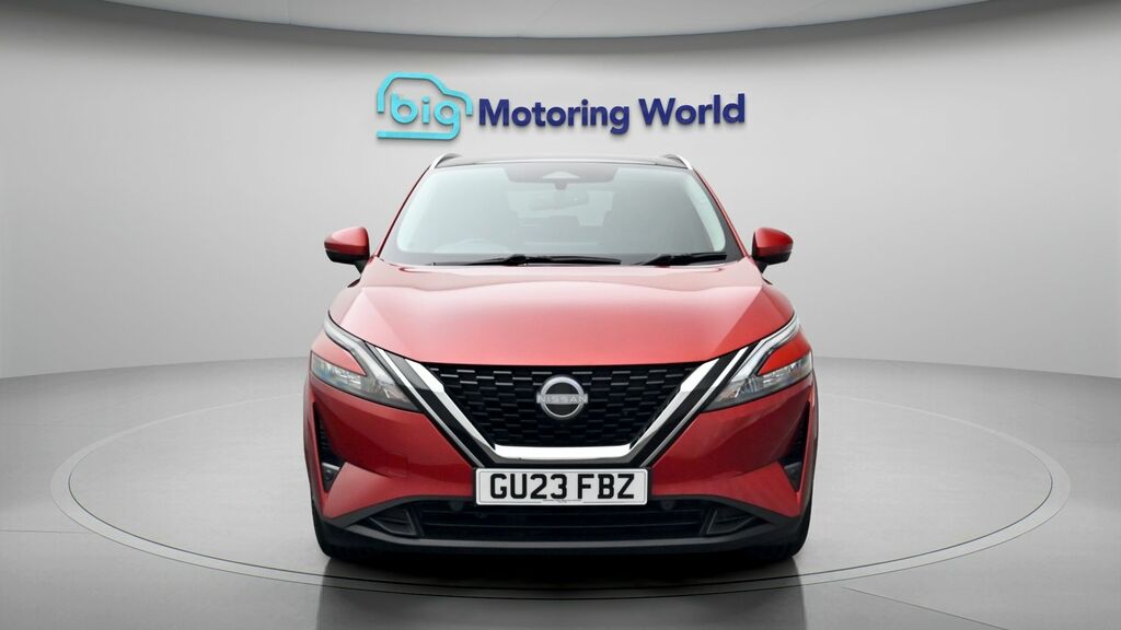 Nissan Qashqai N-connecta GU23FBZ Red #2