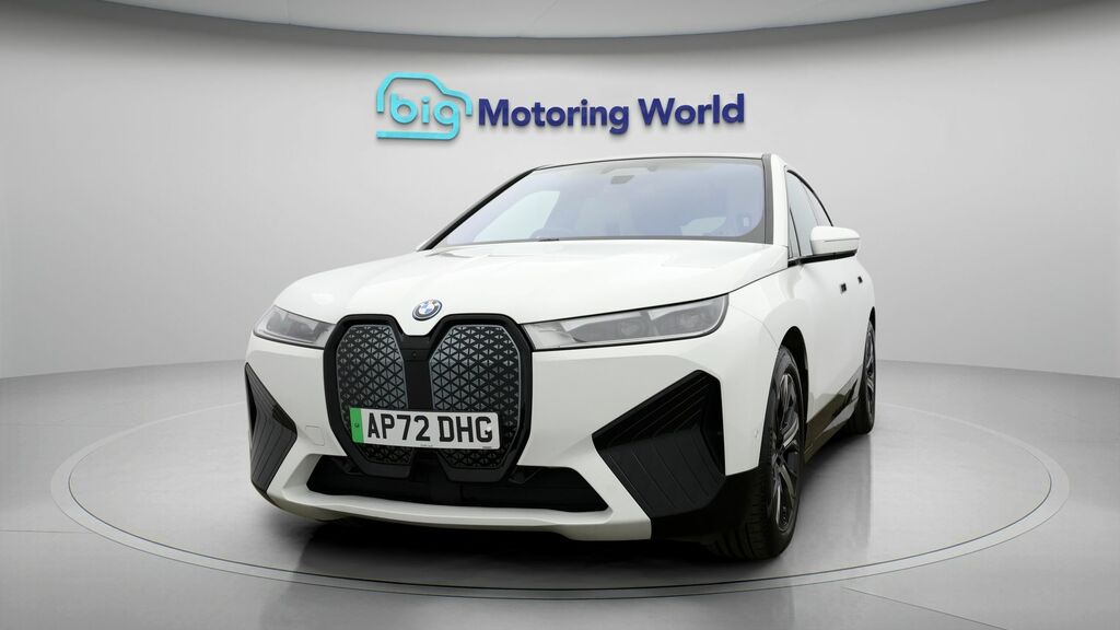 BMW iX M Sport Edition White #2