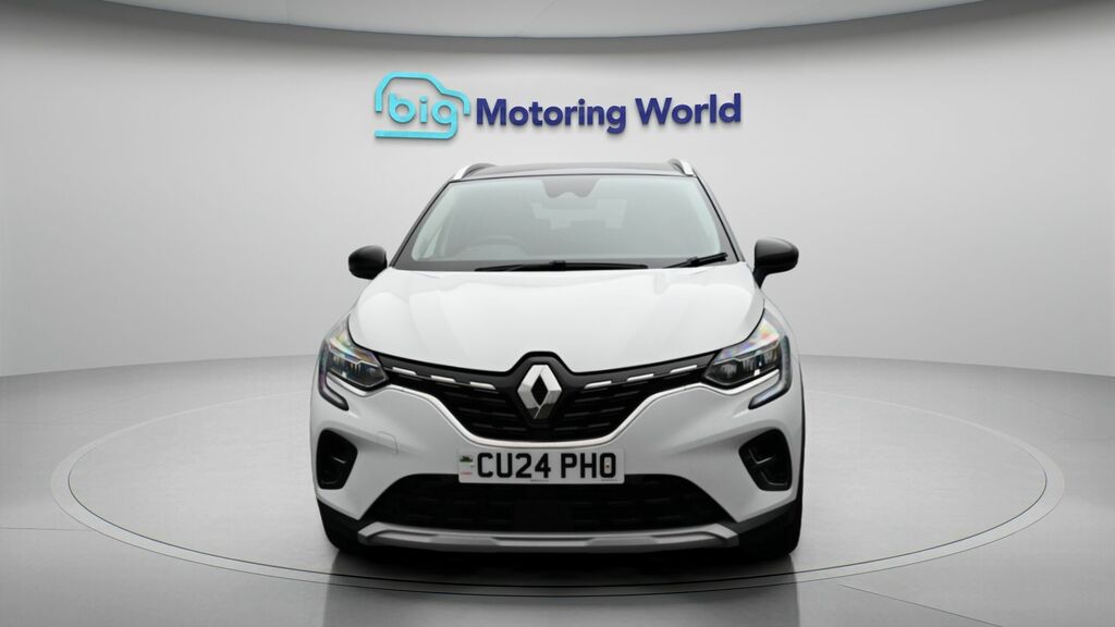 Renault Captur Techno Black #2