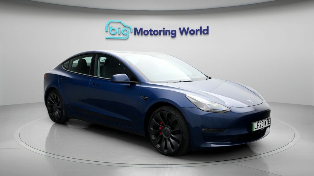 Tesla Model 3 Performance Blue