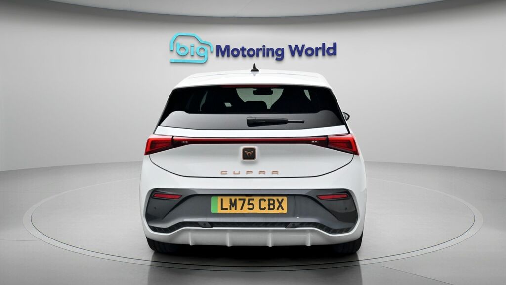 Cupra Born V2 LM75CBX White #6