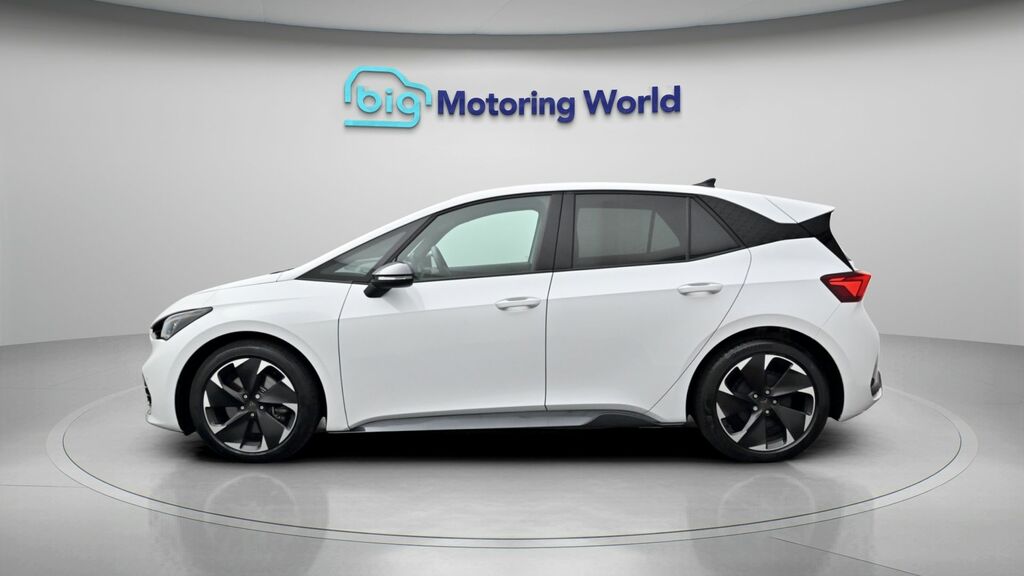 Cupra Born V2 LM75CBX White #4
