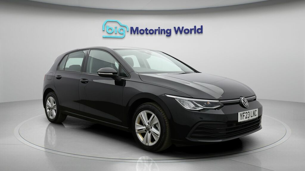 Volkswagen Golf Life YF23LNC Black