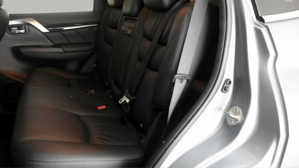 Mitsubishi Shogun Sport Di-d 3 #15