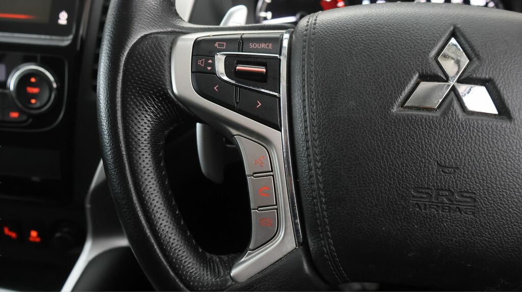 Mitsubishi Shogun Sport Di-d 3 #20